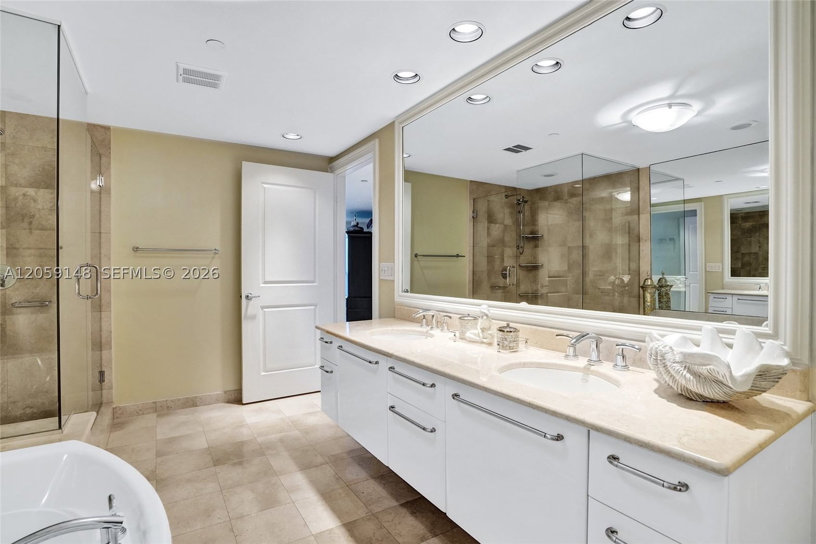 Real estate property located at 3101 Ocean Dr #3607, Broward, Ocean Palms Condo, Hollywood, FL