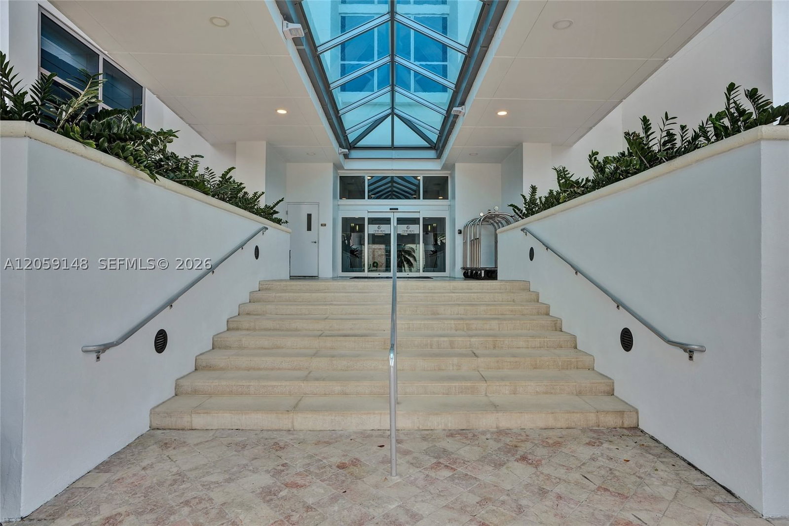 Real estate property located at 3101 Ocean Dr #3607, Broward, Ocean Palms Condo, Hollywood, FL