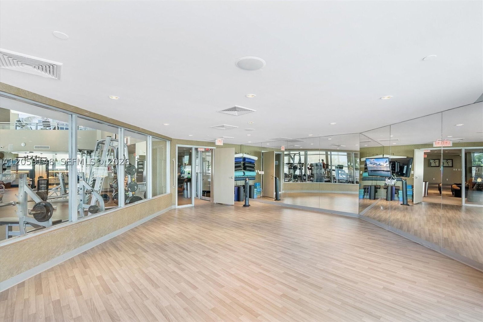 Real estate property located at 3101 Ocean Dr #3607, Broward, Ocean Palms Condo, Hollywood, FL