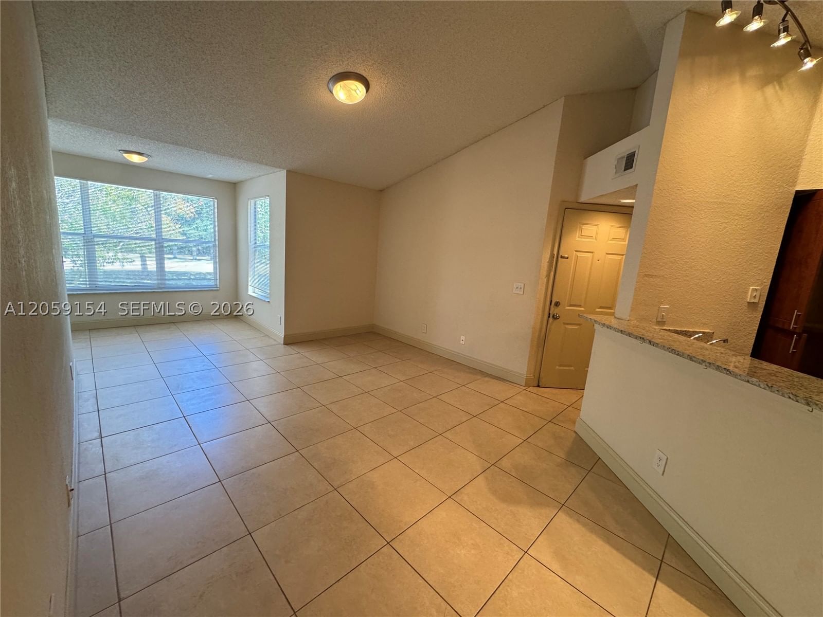 Real estate property located at 417 Vista Isles Dr #2324, Broward, Isles At Lago Mar Condo, Sunrise, FL