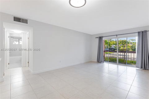 Real estate property located at 7705 Camino Real #101, Miami-dade, Village Of Kings Creek Co, Miami, FL