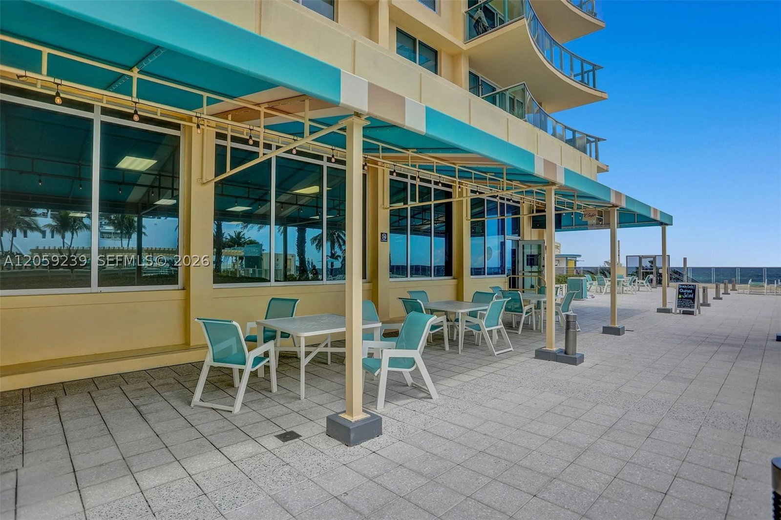Real estate property located at 2501 Ocean Dr #1527, Broward, Wave Condo, Hollywood, FL