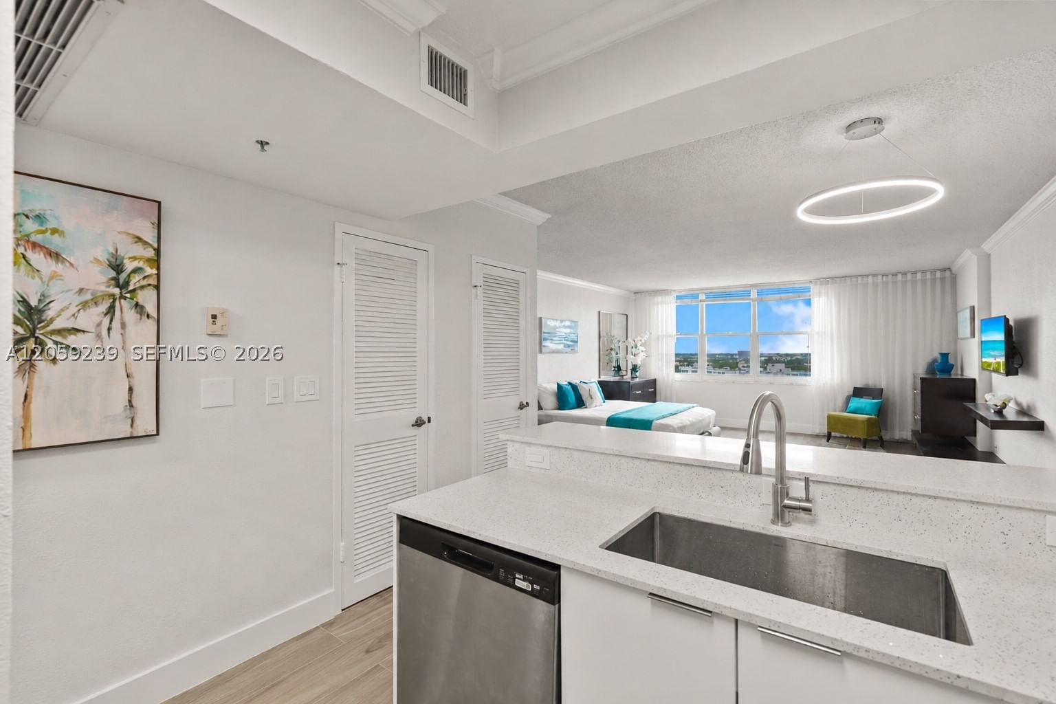 Real estate property located at 2501 Ocean Dr #1527, Broward, Wave Condo, Hollywood, FL