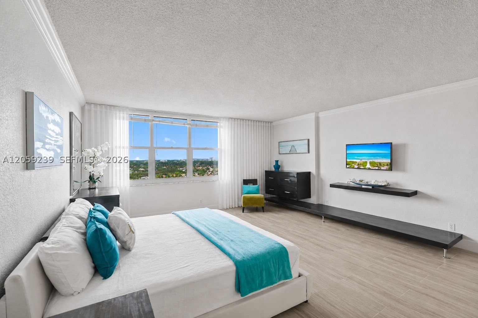 Real estate property located at 2501 Ocean Dr #1527, Broward, Wave Condo, Hollywood, FL
