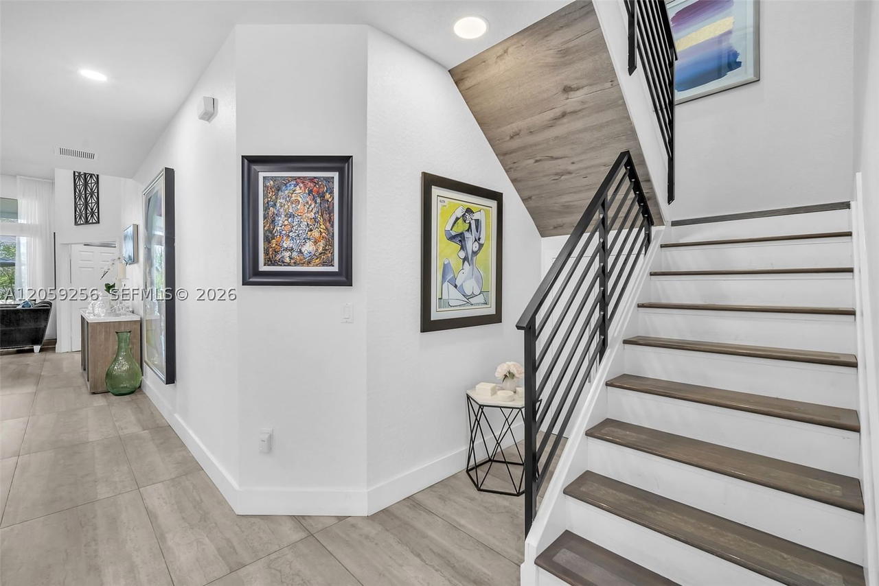 Real estate property located at 4983 Madison Lakes Cir W, Broward, Madison Lakes Ii, Davie, FL