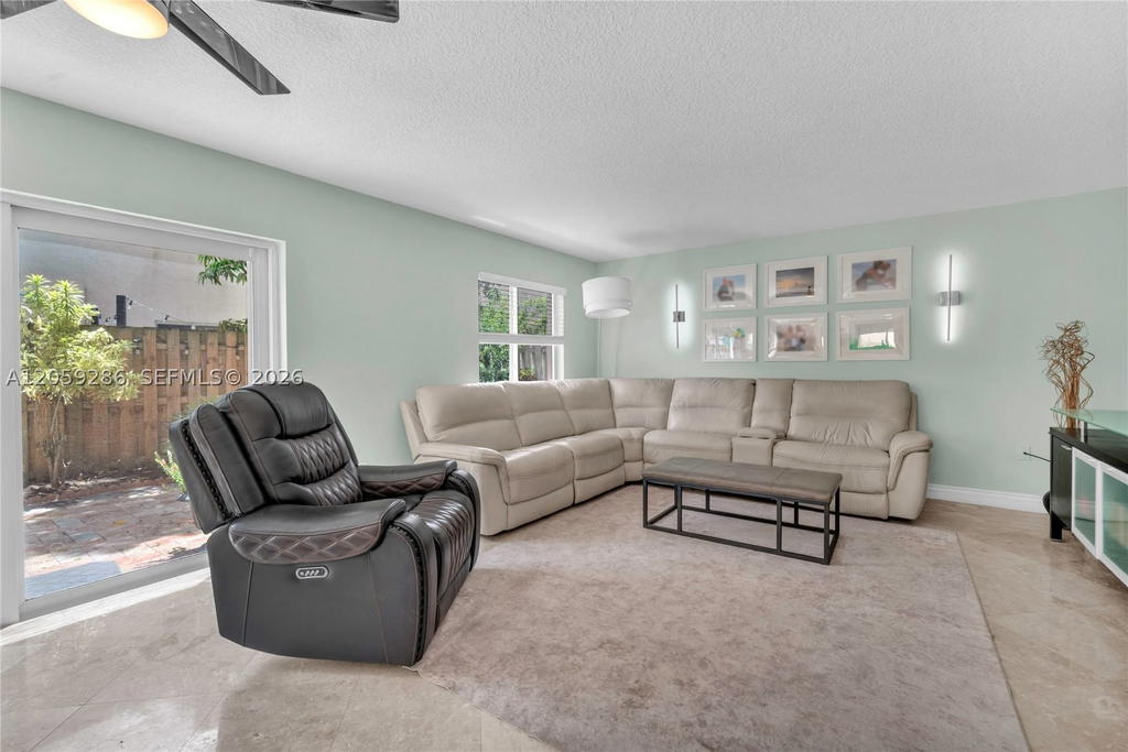 Real estate property located at 6040 44th Lane, Broward, Winston Park, Coconut Creek, FL