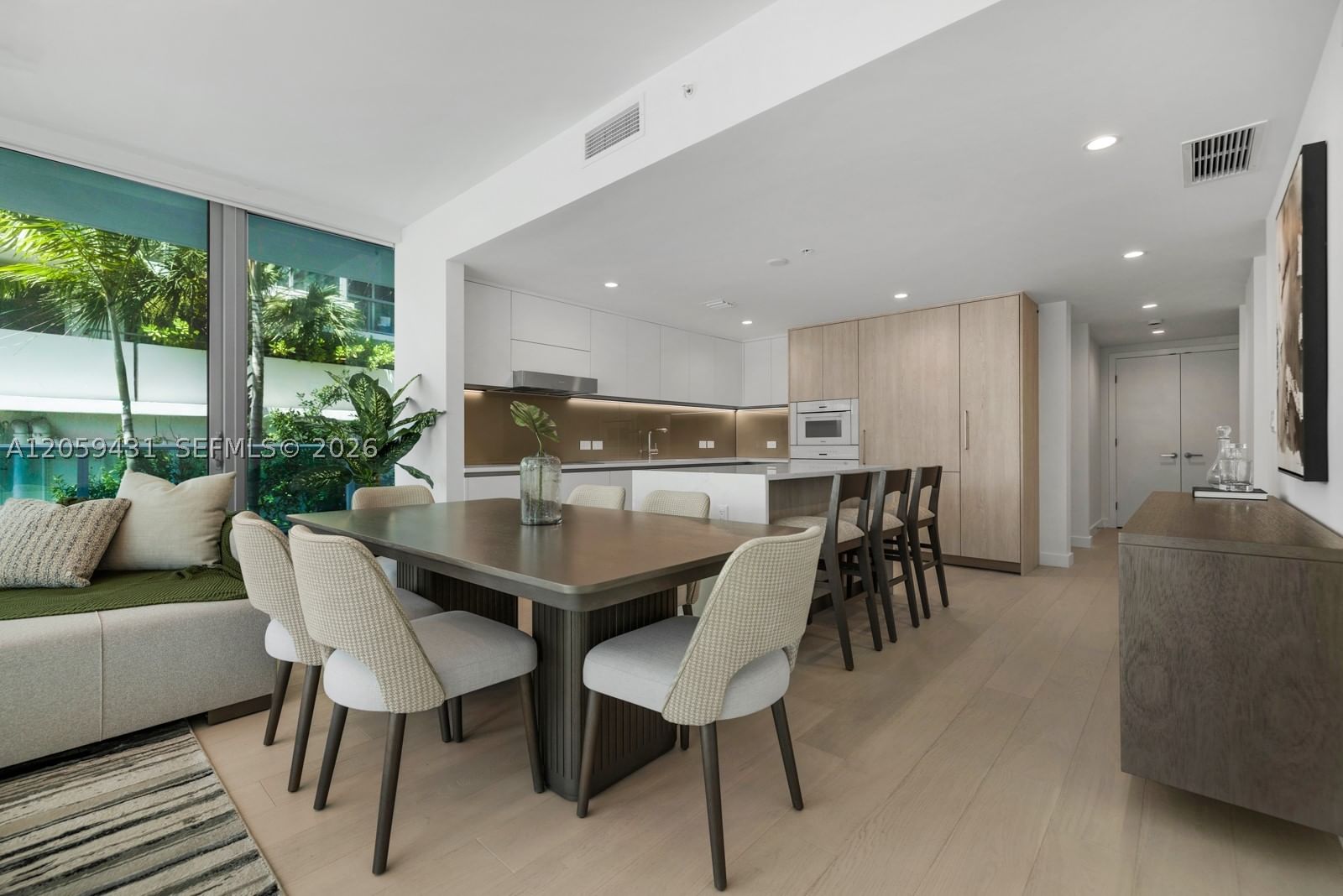 Real estate property located at 9221 Bay Harbor Drive #212, Miami-dade, La Baia Bay Harbor Islands, Bay Harbor Islands, FL