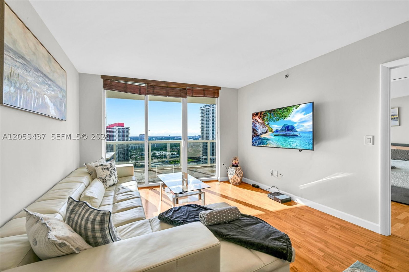 Real estate property located at 1850 Ocean Dr #2709, Broward, Beach Club I, Hallandale Beach, FL