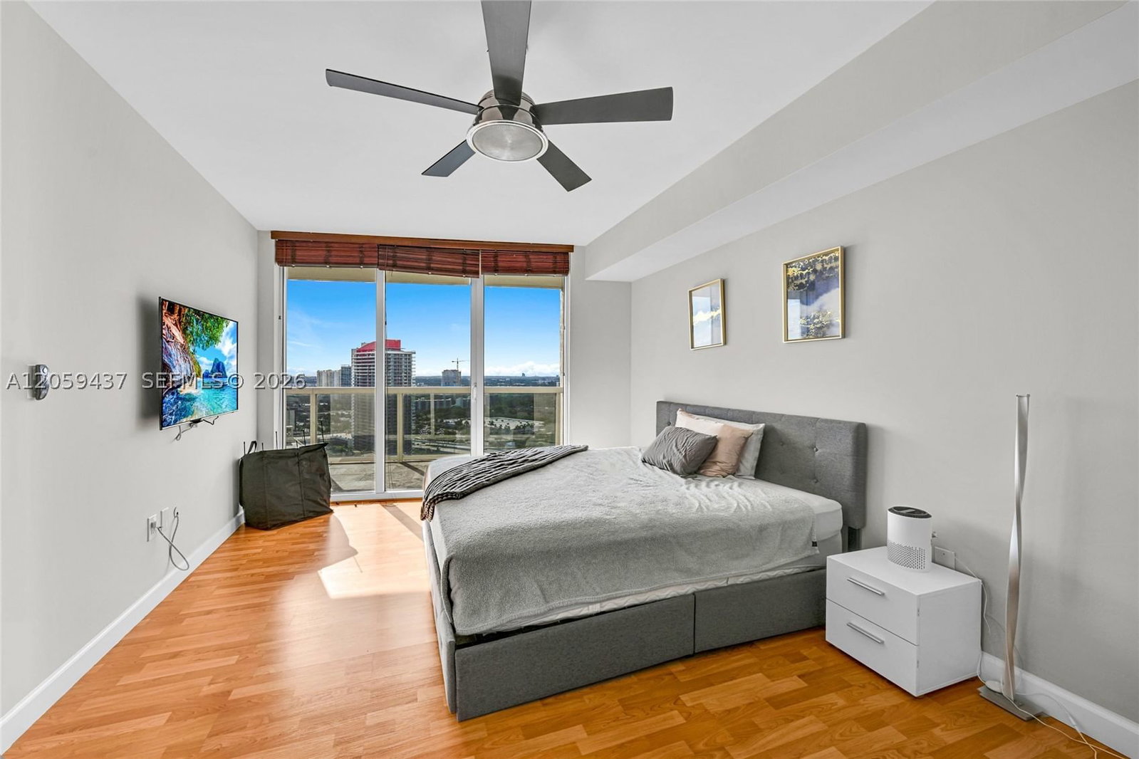 Real estate property located at 1850 Ocean Dr #2709, Broward, Beach Club I, Hallandale Beach, FL