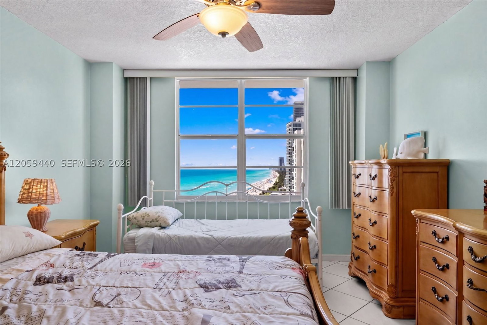 Real estate property located at 3725 Ocean Dr #1204, Broward, Sea Air Towers Condo, Hollywood, FL