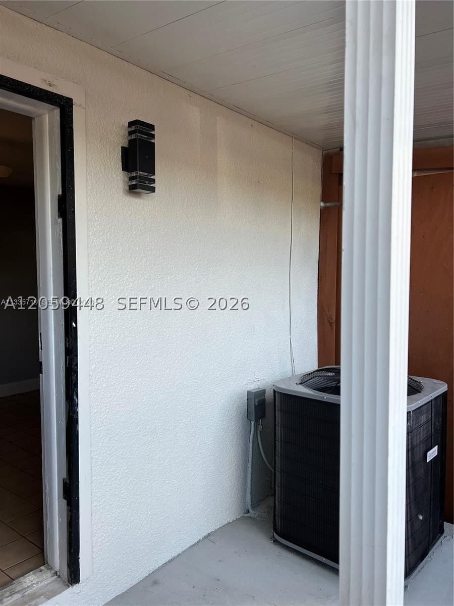 Real estate property located at 645 68th St #645, Miami-dade, Floridian Villas Condo Ph, Hialeah, FL