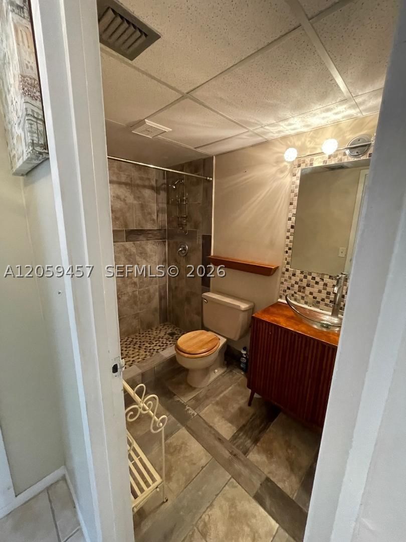 Real estate property located at 2821 Somerset Dr #312, Broward, Somerset No 1 Condo, Lauderdale Lakes, FL