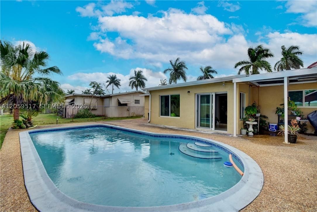 Real estate property located at 2330 81st Ave, Broward, Sunrise Golf Village Thir, Sunrise, FL