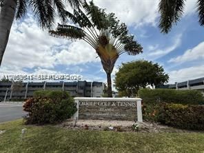 Real estate property located at 7797 Golf Cir Dr #102, Broward, Oriole Golf & Tennis Club, Margate, FL