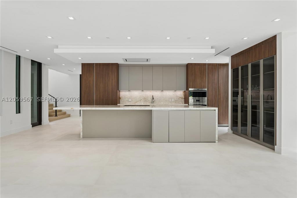 Real estate property located at 5630 Pine Tree Dr, Miami-dade, Beach View Sub, Miami Beach, FL