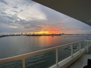 Real estate property located at 540 West Ave #713, Miami-dade, The Bentley Bay Condo, Miami Beach, FL