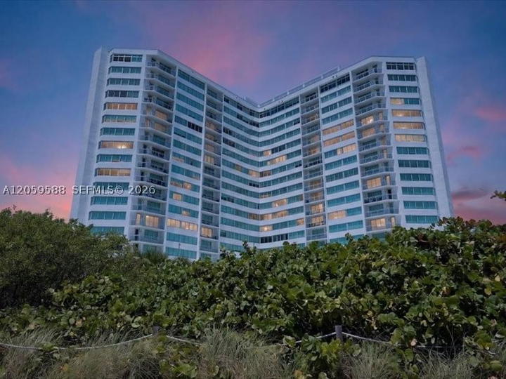 Real estate property located at 7135 Collins Ave #331, Miami-dade, Burleigh House Condo, Miami Beach, FL