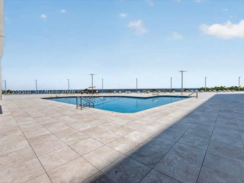 Real estate property located at 7135 Collins Ave #331, Miami-dade, Burleigh House Condo, Miami Beach, FL
