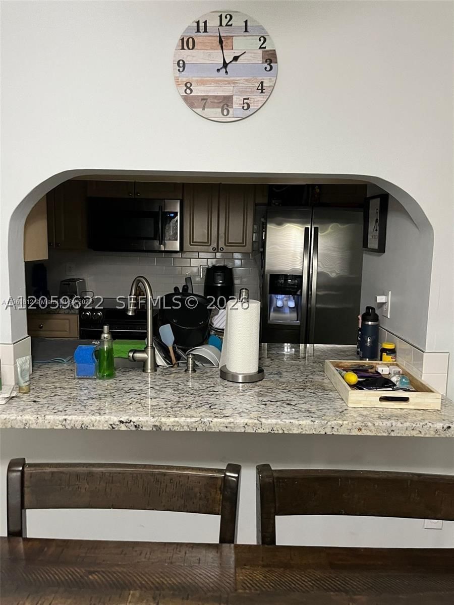 Real estate property located at 10135 9th St Cir #5-208, Miami-dade, Las Brisas Village Condo, Miami, FL