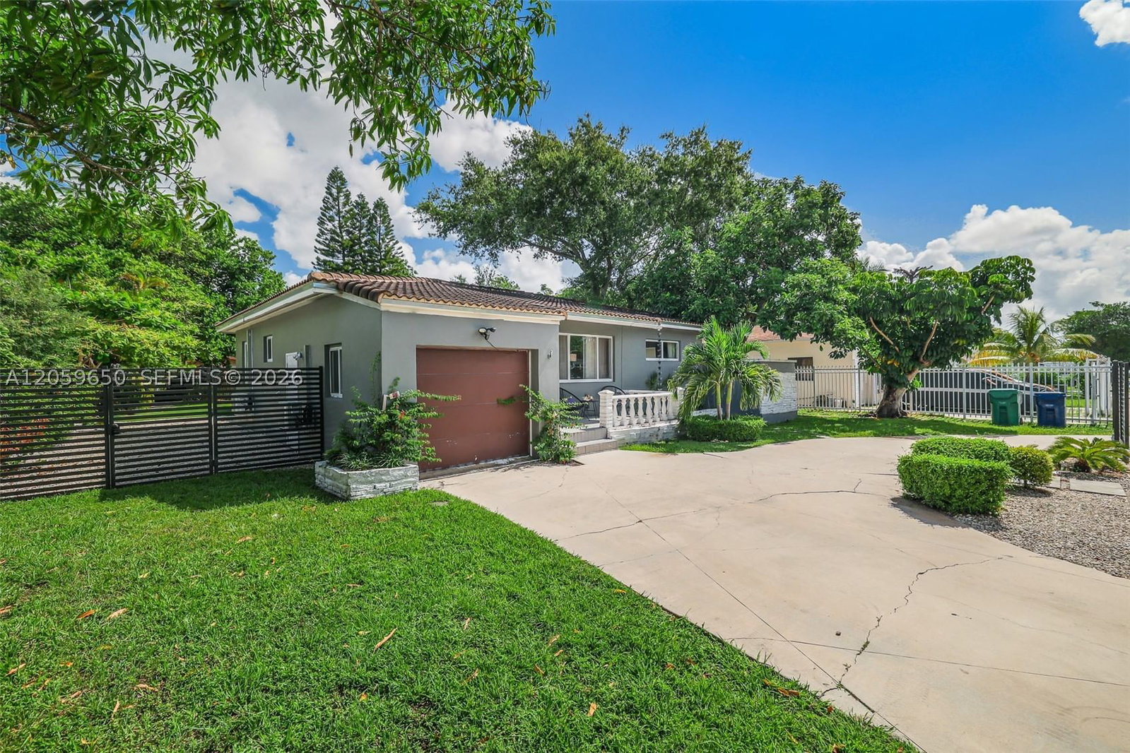 Real estate property located at 65 116th St, Miami-dade, La Paloma, Miami, FL