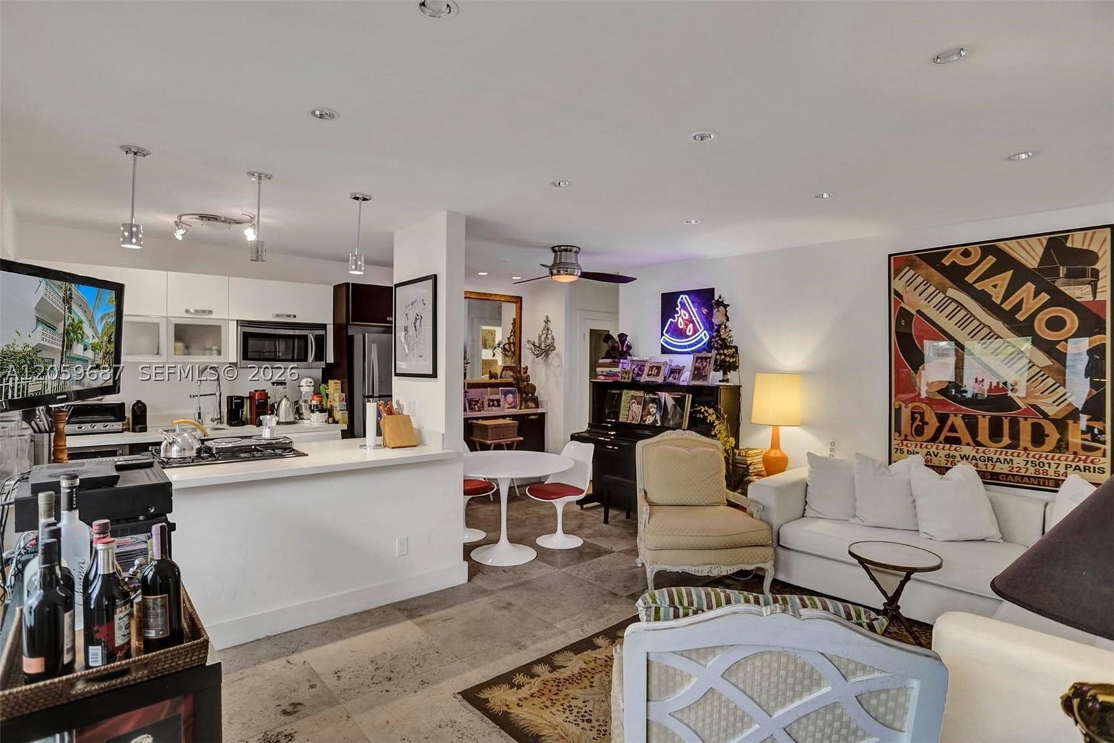 Real estate property located at 350 Collins Ave #310, Miami-dade, Ocean Beach Fla Sub, Miami Beach, FL