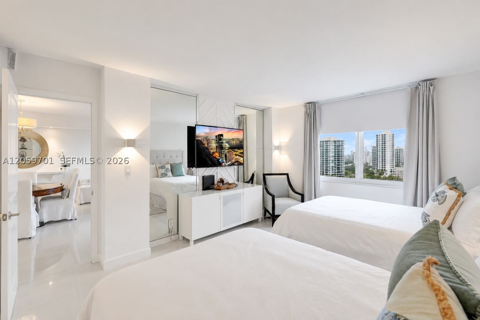 Real estate property located at 2201 Ocean Dr #604, Broward, Quadomain Tower I And Iv, Hollywood, FL