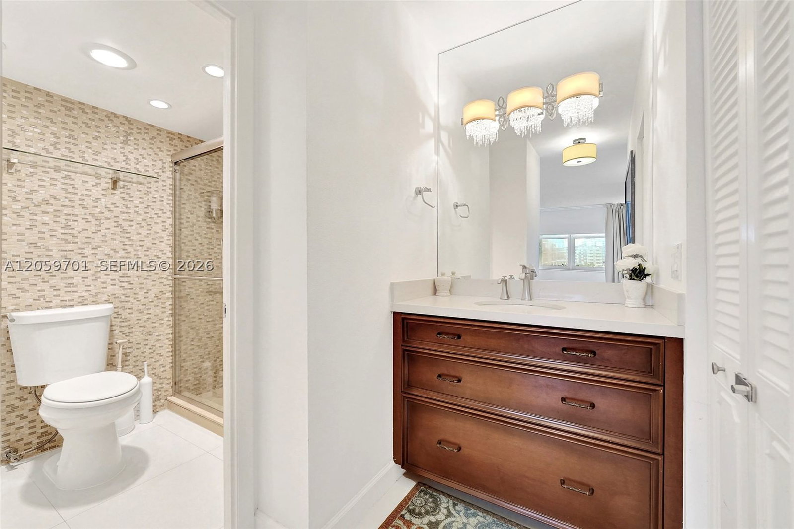 Real estate property located at 2201 Ocean Dr #604, Broward, Quadomain Tower I And Iv, Hollywood, FL