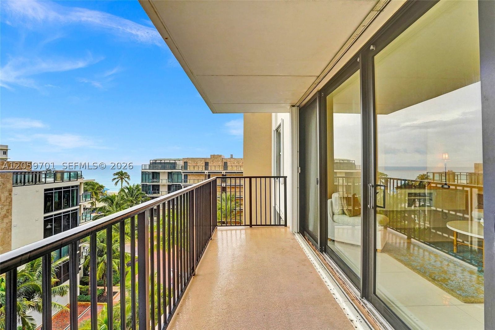 Real estate property located at 2201 Ocean Dr #604, Broward, Quadomain Tower I And Iv, Hollywood, FL