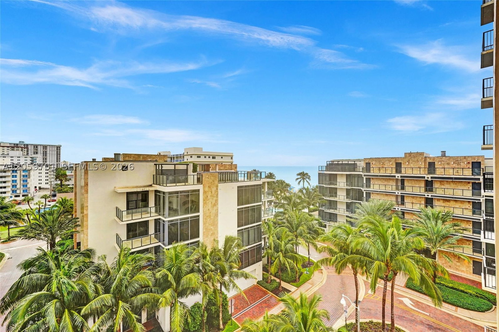 Real estate property located at 2201 Ocean Dr #604, Broward, Quadomain Tower I And Iv, Hollywood, FL