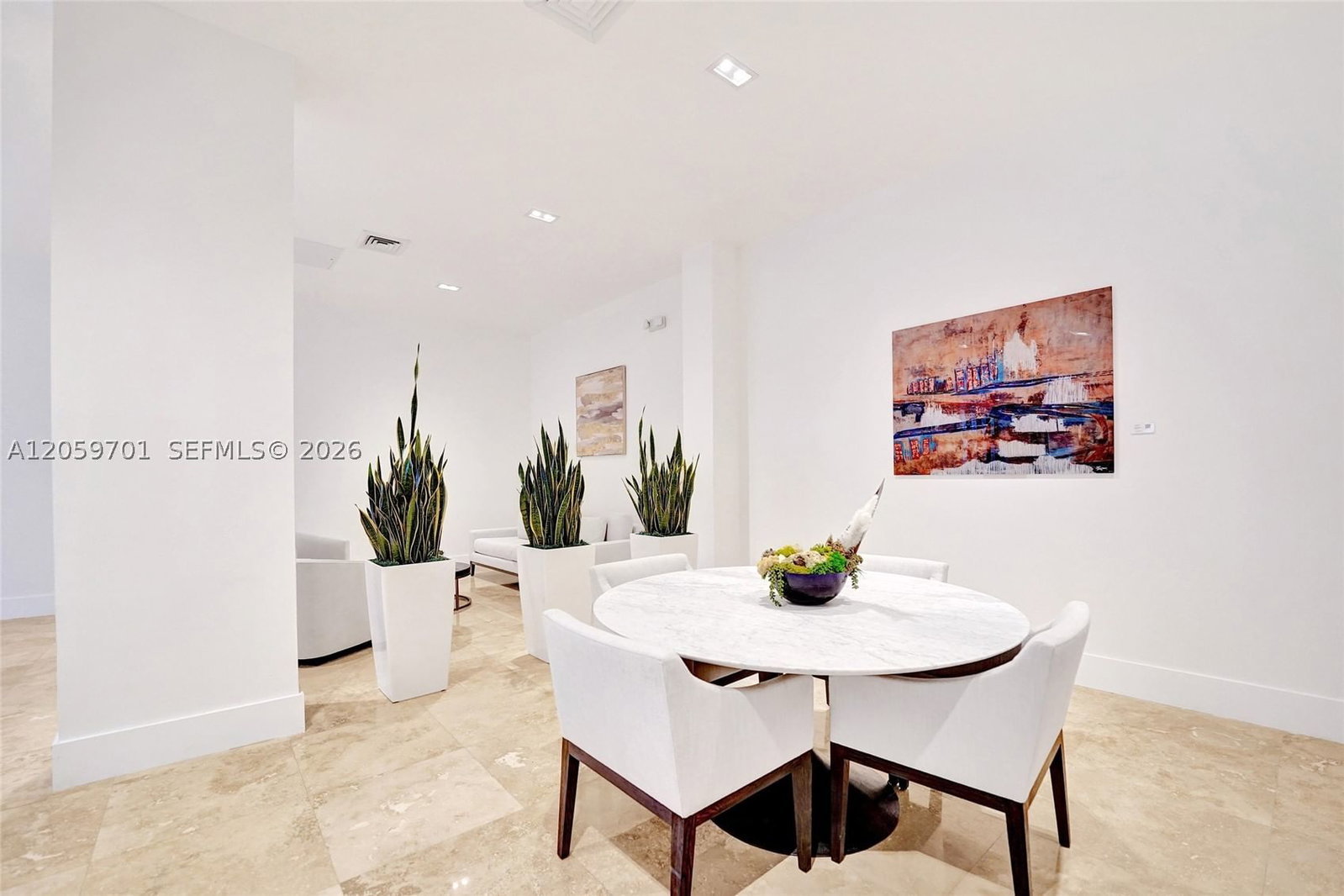 Real estate property located at 2201 Ocean Dr #604, Broward, Quadomain Tower I And Iv, Hollywood, FL