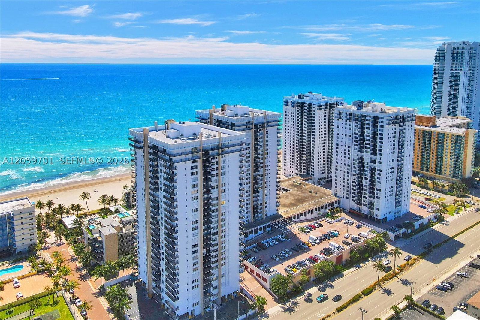 Real estate property located at 2201 Ocean Dr #604, Broward, Quadomain Tower I And Iv, Hollywood, FL