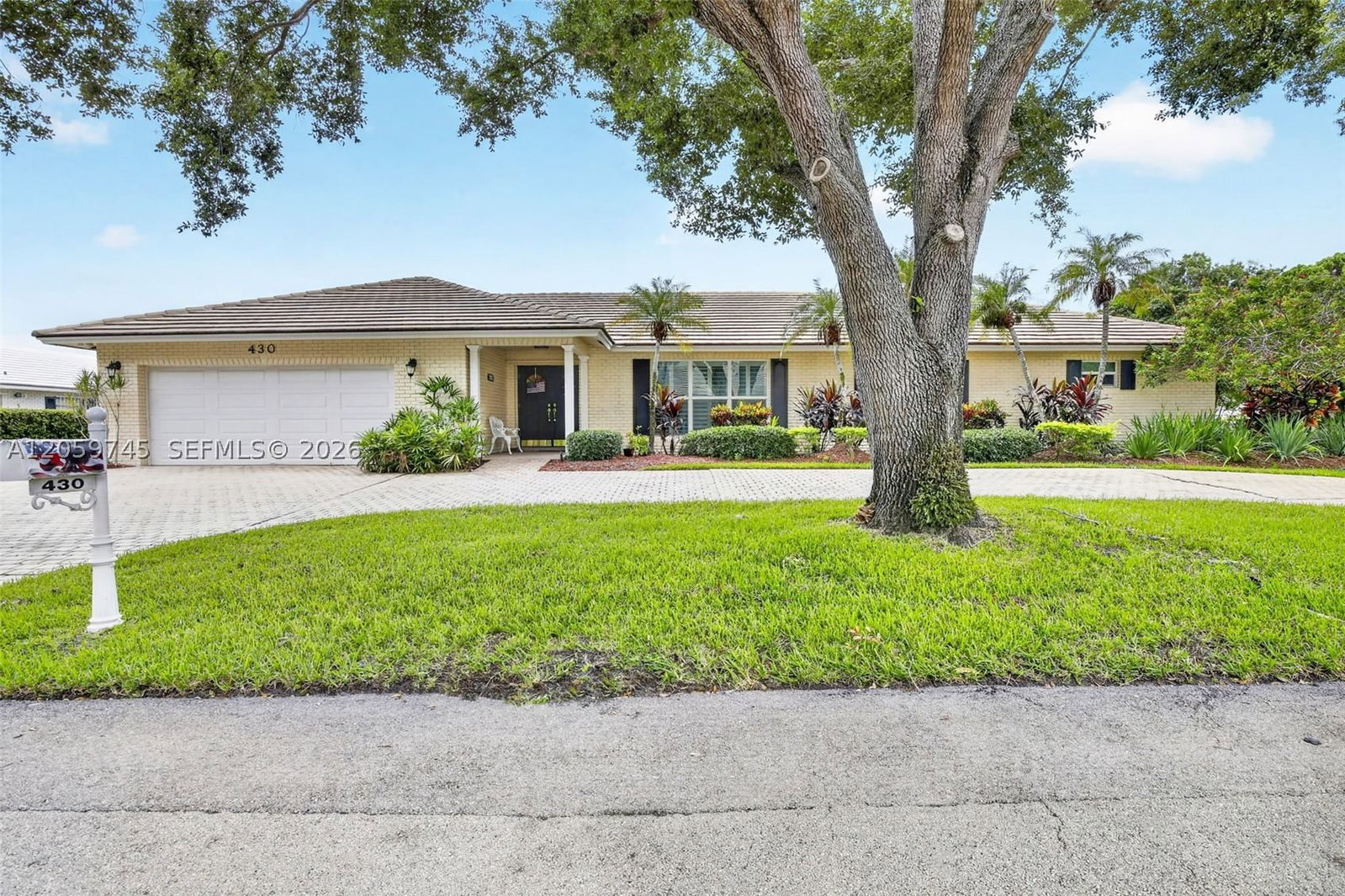 Real estate property located at 430 NW 130 Avenue, Broward, Lago Mar Colony, Plantation, FL