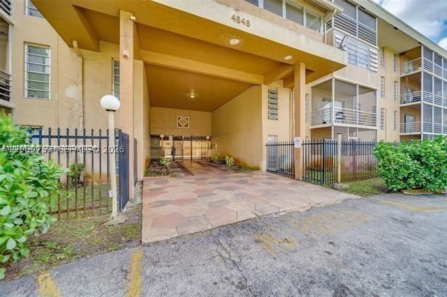 Real estate property located at 4848 24th Ct #230, Broward, Town Square Condo, Lauderdale Lakes, FL