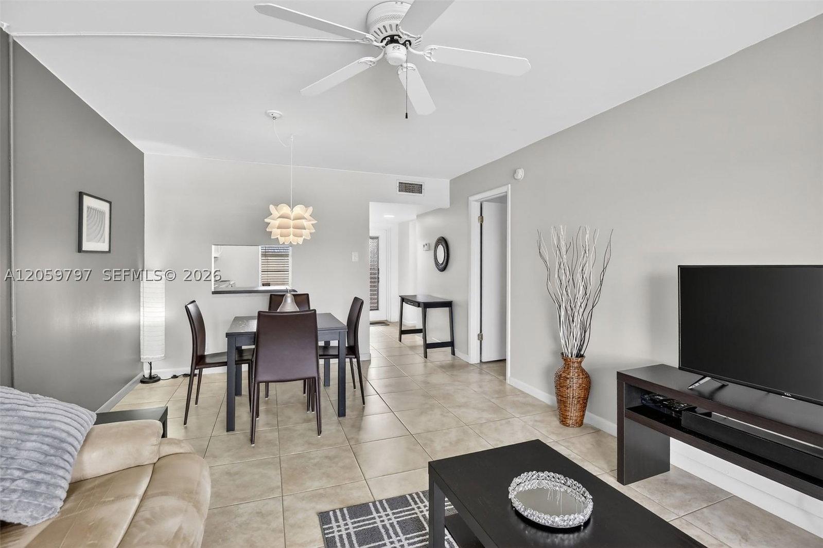 Real estate property located at 7897 Golf Circle Dr #307, Broward, Oriole Golf & Tennis Club, Margate, FL