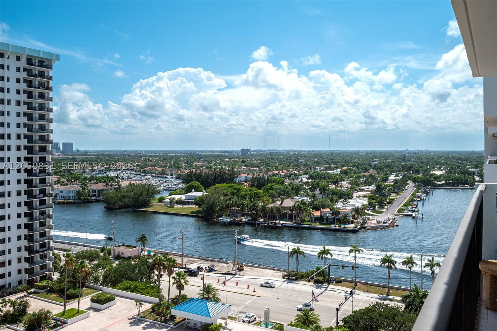 Real estate property located at 1201 Ocean Drive #1703N, Broward, ¤summit Condo, Hollywood, FL