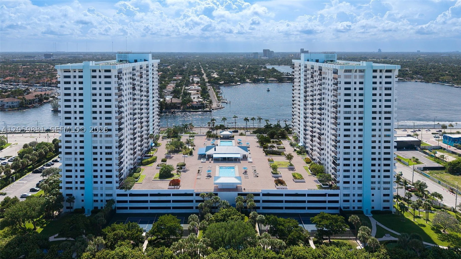 Real estate property located at 1201 Ocean Drive #1703N, Broward, ¤summit Condo, Hollywood, FL