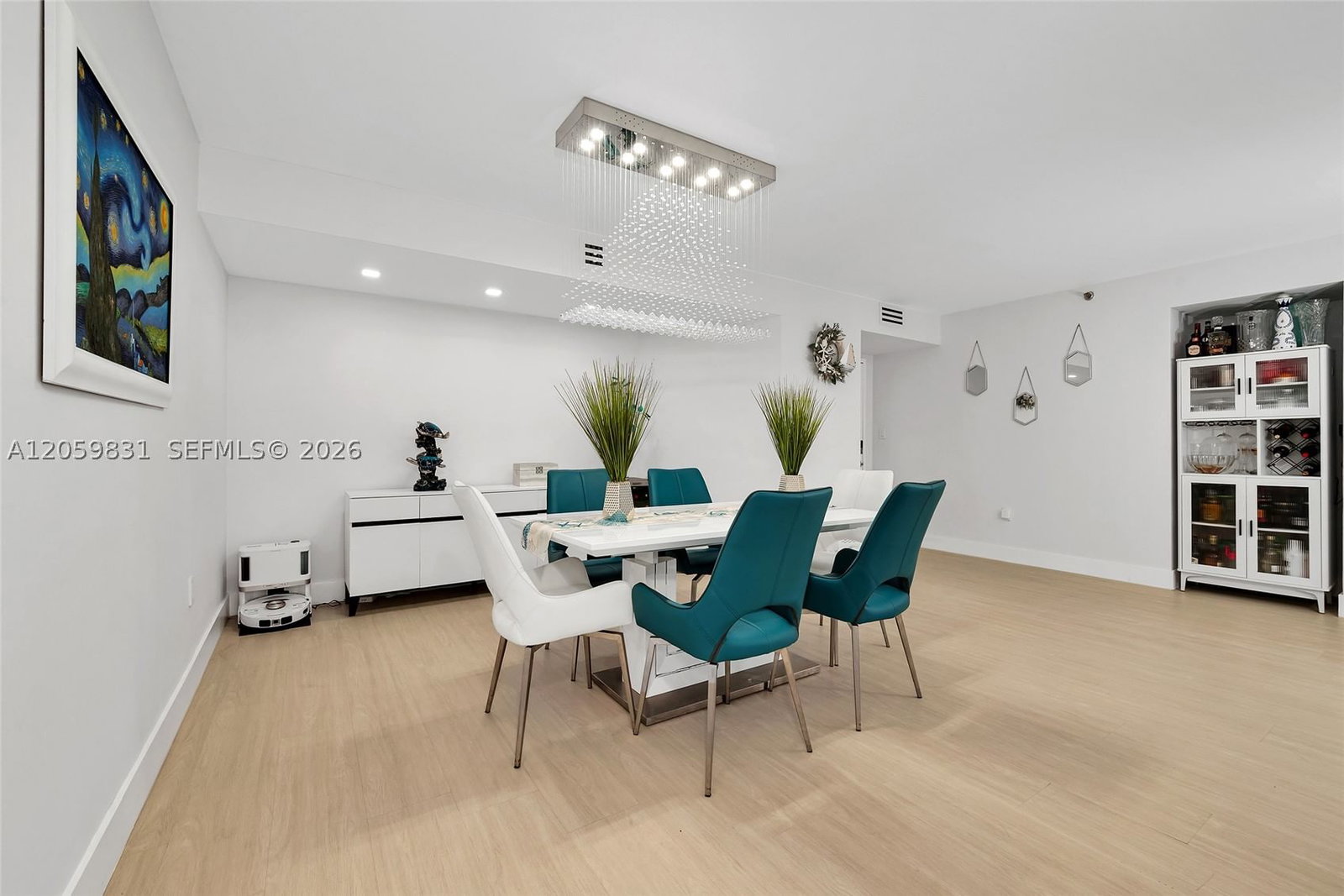 Real estate property located at 1201 Ocean Drive #1703N, Broward, ¤summit Condo, Hollywood, FL