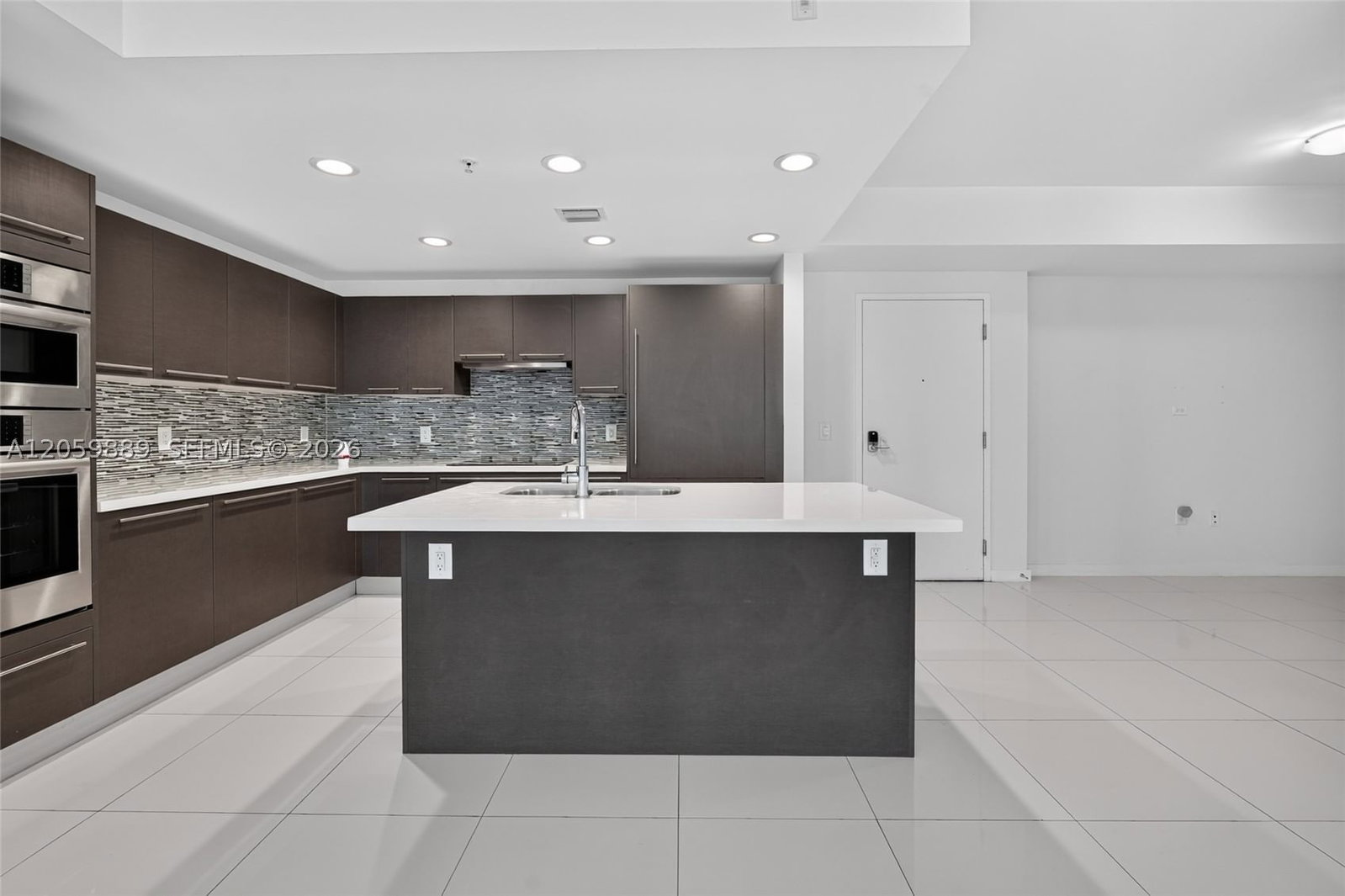 Real estate property located at 7751 107th ave #209, Miami-dade, Grand Bay Commons South, Doral, FL