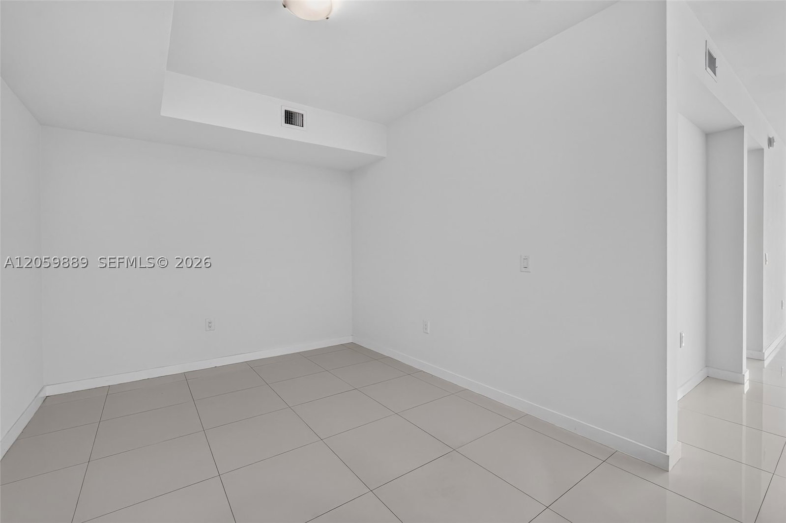 Real estate property located at 7751 107th ave #209, Miami-dade, Grand Bay Commons South, Doral, FL