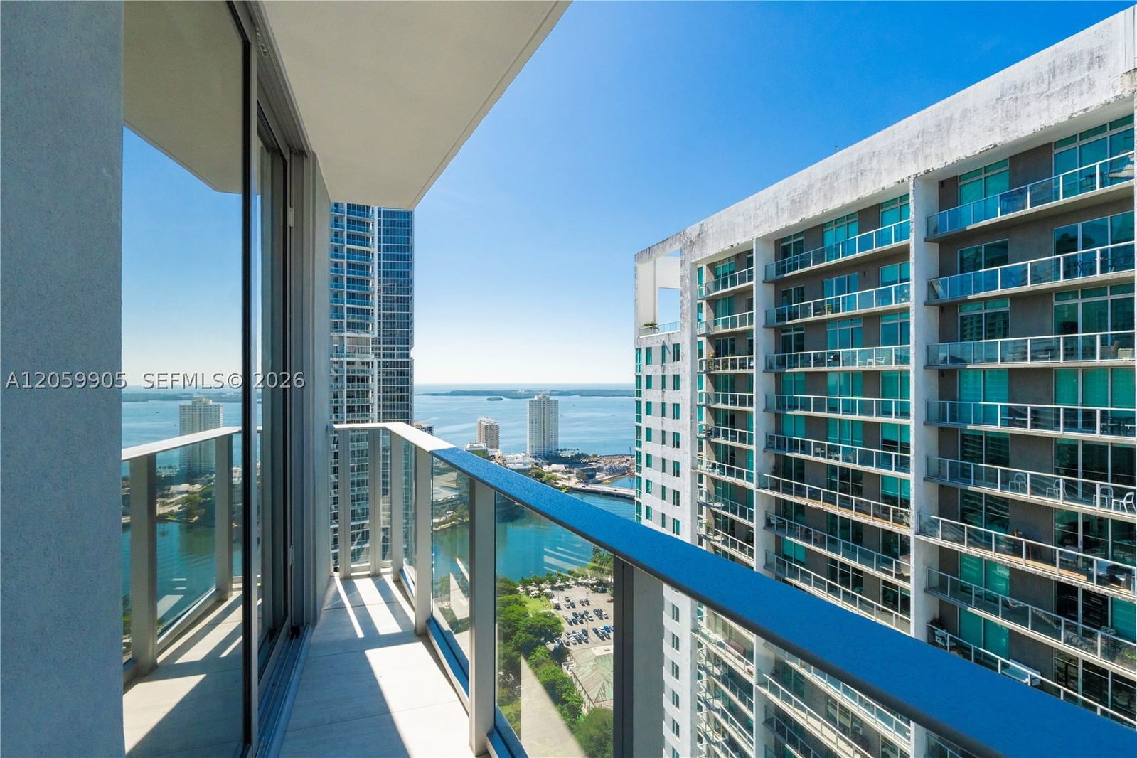 Real estate property located at 77 5TH ST #3914, Miami-dade, Viceroy Residences, Miami, FL