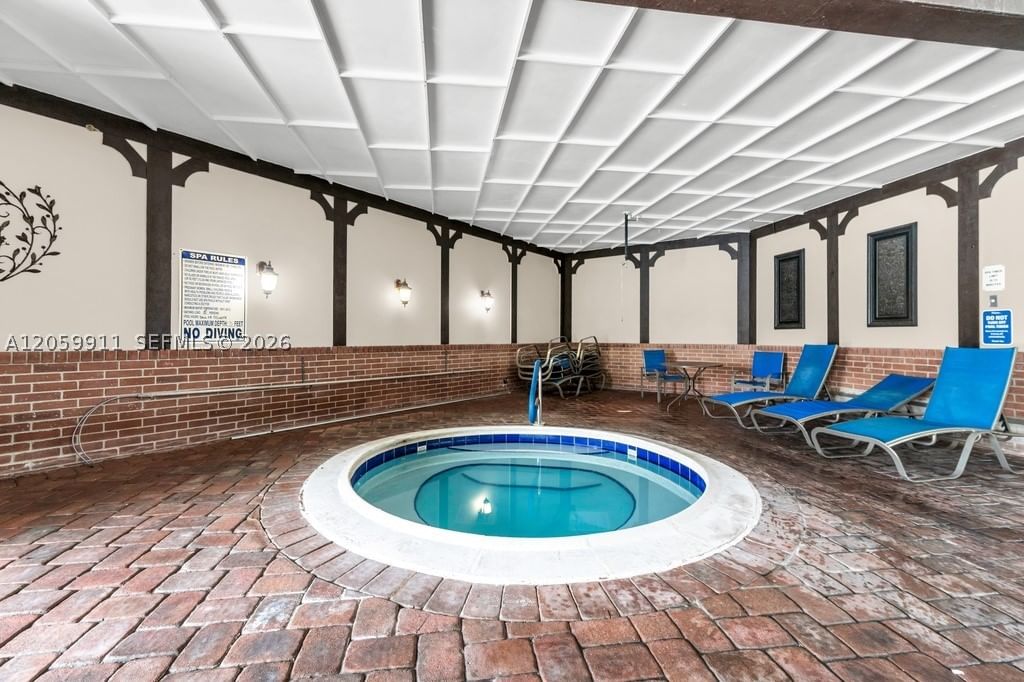 Real estate property located at 3650 Inverrary Dr #3A, Broward, International Village At, Lauderhill, FL