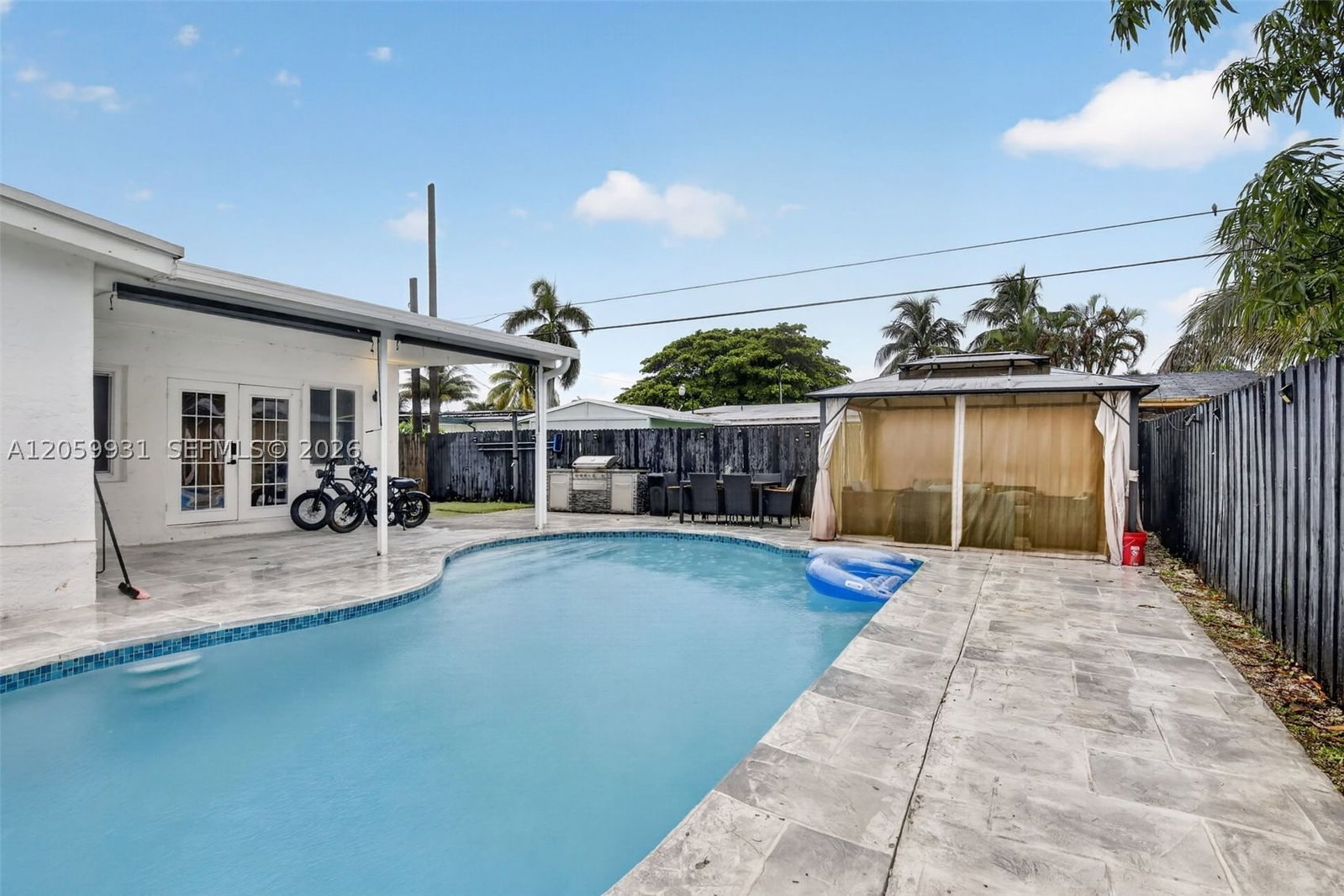 Real estate property located at 6601 6th St, Broward, Boulevard Heights Sec Ten, Pembroke Pines, FL