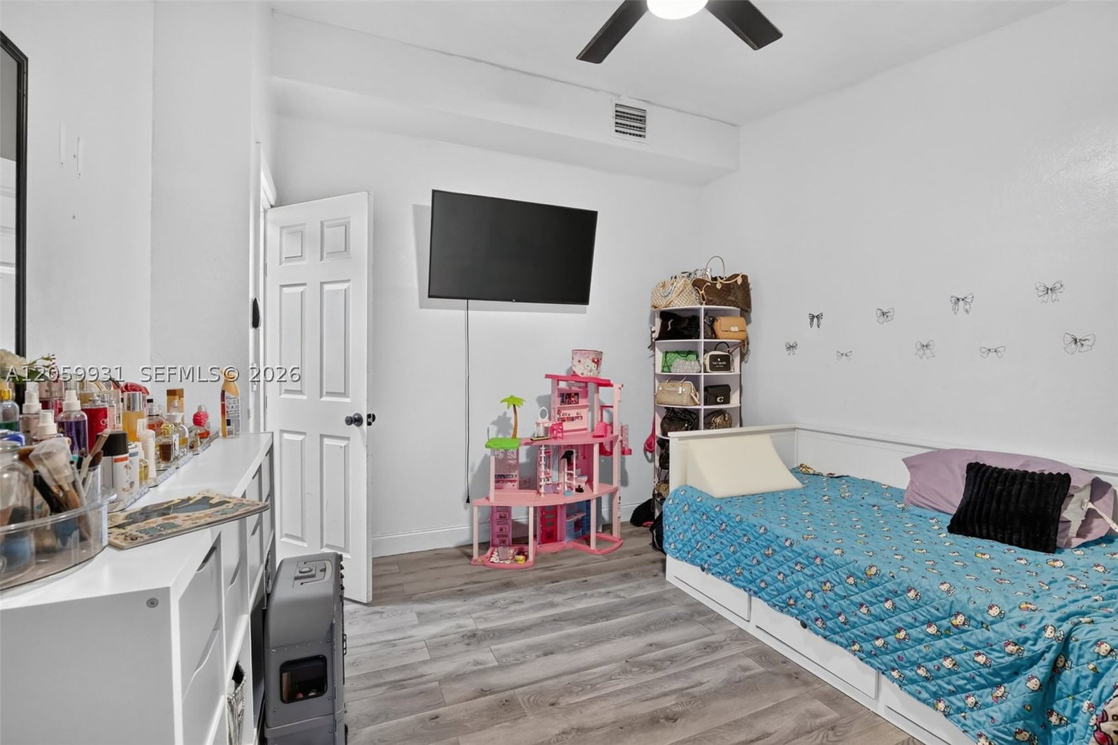 Real estate property located at 6601 6th St, Broward, Boulevard Heights Sec Ten, Pembroke Pines, FL
