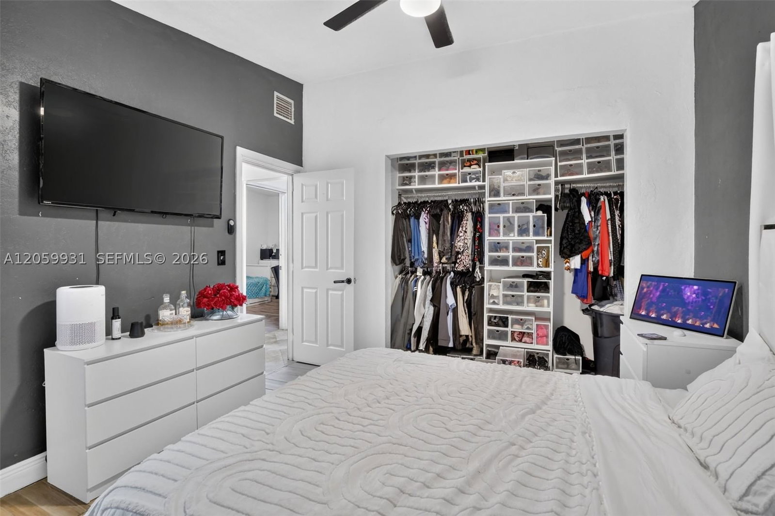 Real estate property located at 6601 6th St, Broward, Boulevard Heights Sec Ten, Pembroke Pines, FL