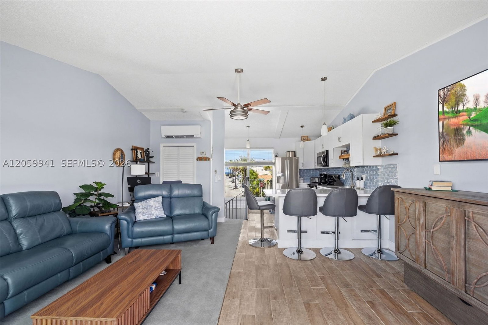 Real estate property located at 1800 Ocean Dr #203, Broward, Oasis Townhouse, Hollywood, FL