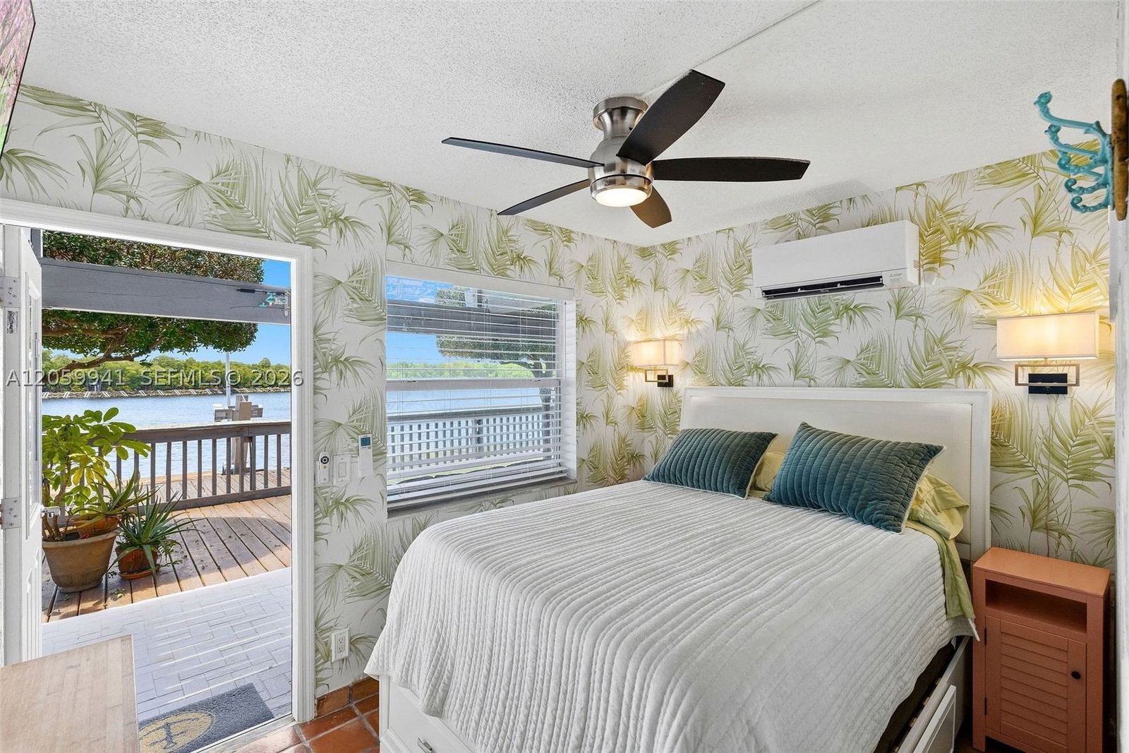 Real estate property located at 1800 Ocean Dr #203, Broward, Oasis Townhouse, Hollywood, FL