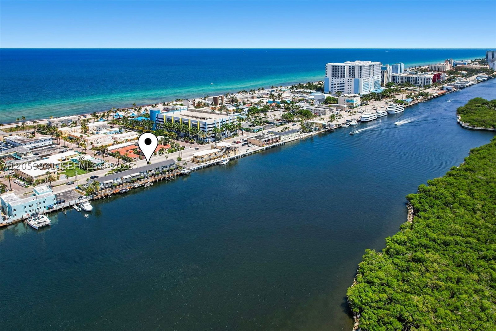 Real estate property located at 1800 Ocean Dr #203, Broward, Oasis Townhouse, Hollywood, FL
