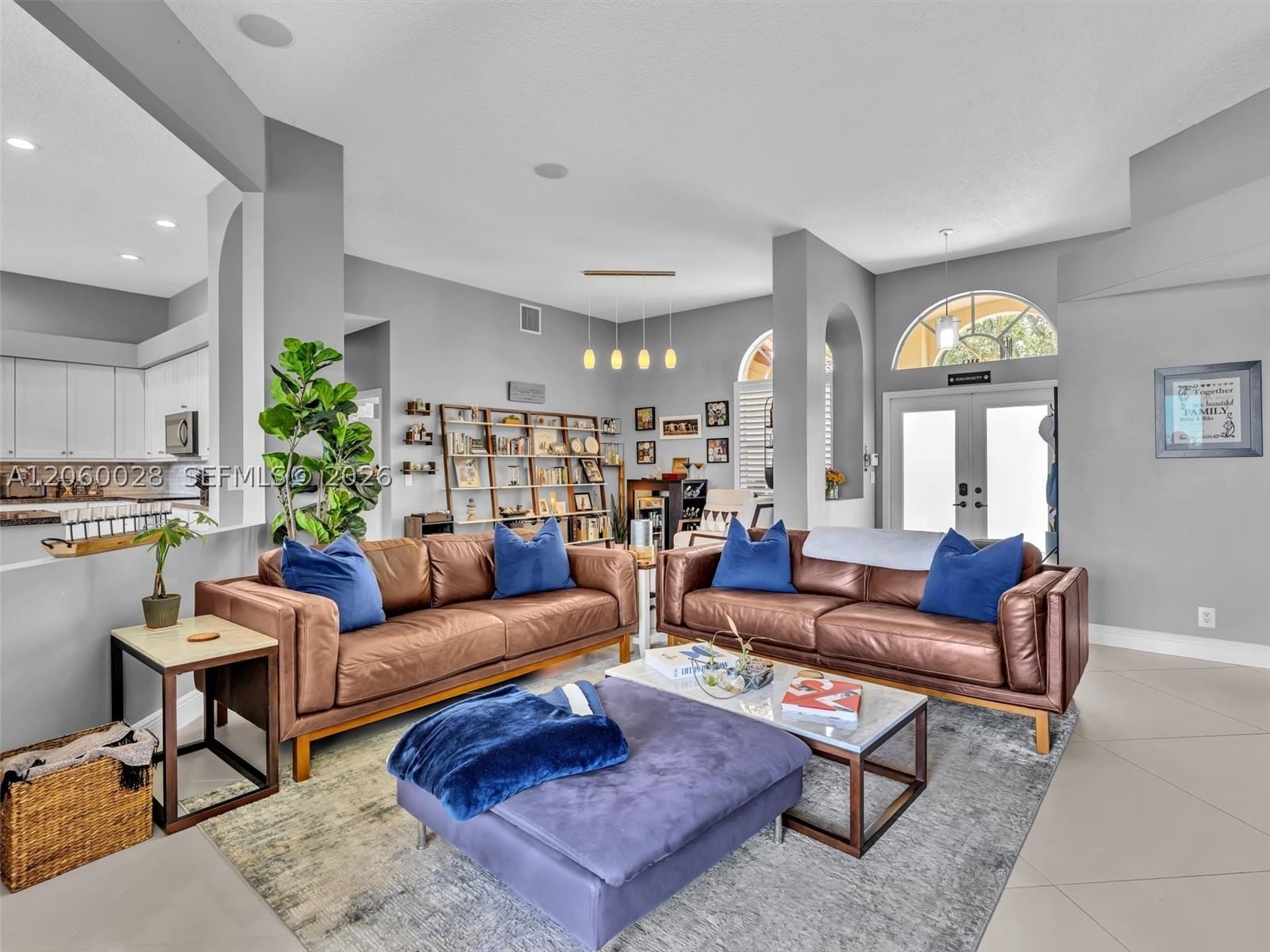 Real estate property located at 16247 Erie Pl, Broward, Estates Of Stirling Lake, Davie, FL