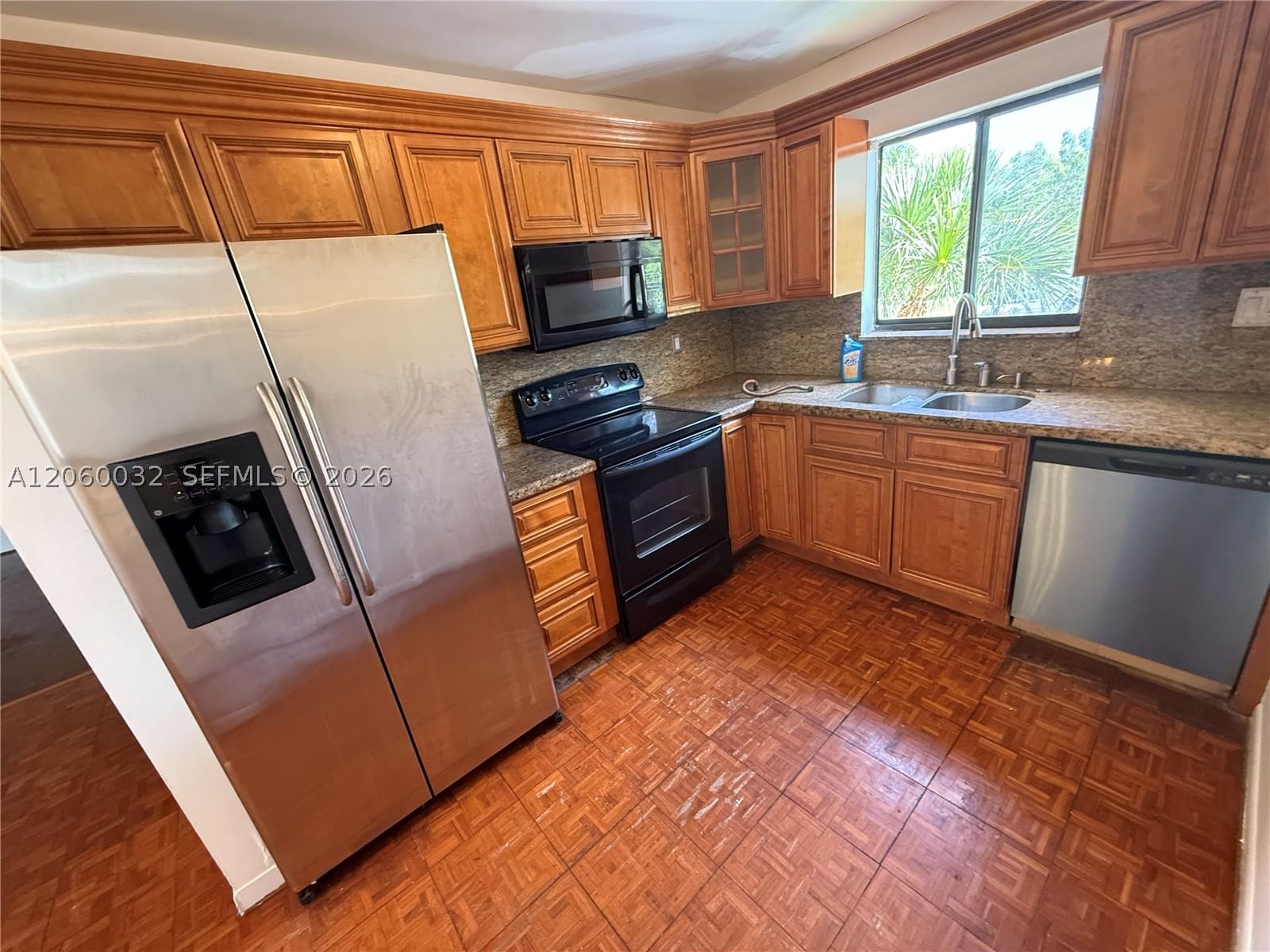 Real estate property located at 7370 Ashmont Cir #301, Broward, Ashmont Condominium, Tamarac, FL