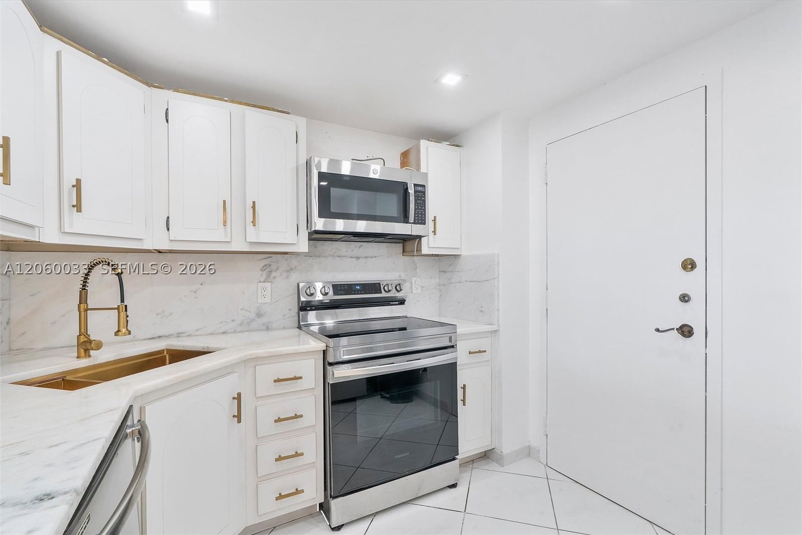 Real estate property located at 1865 Ocean Dr #11J, Broward, Prince George Arms Condo, Hallandale Beach, FL